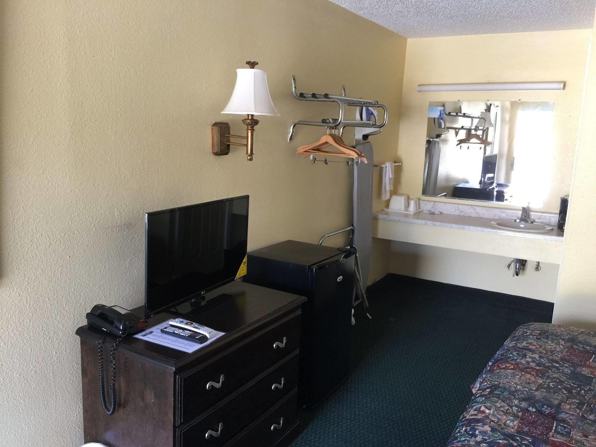 Kansas Inn Independence Zewnętrze zdjęcie